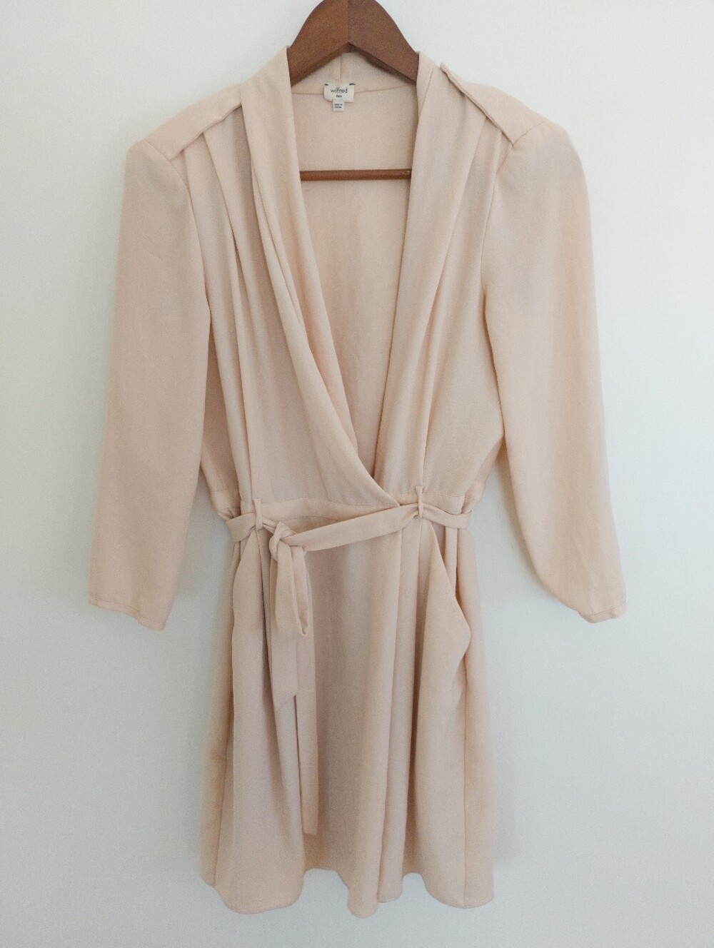 Aritzia Wilfred Franca Belted Wrap Dress Size 2 Blush Nude Epaulette Mini